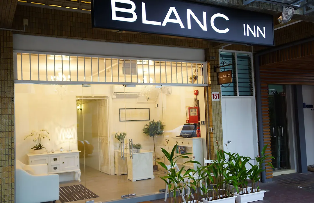 Blanc Inn-1